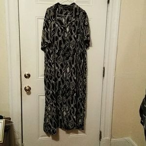 Black and white dress duster size 3x